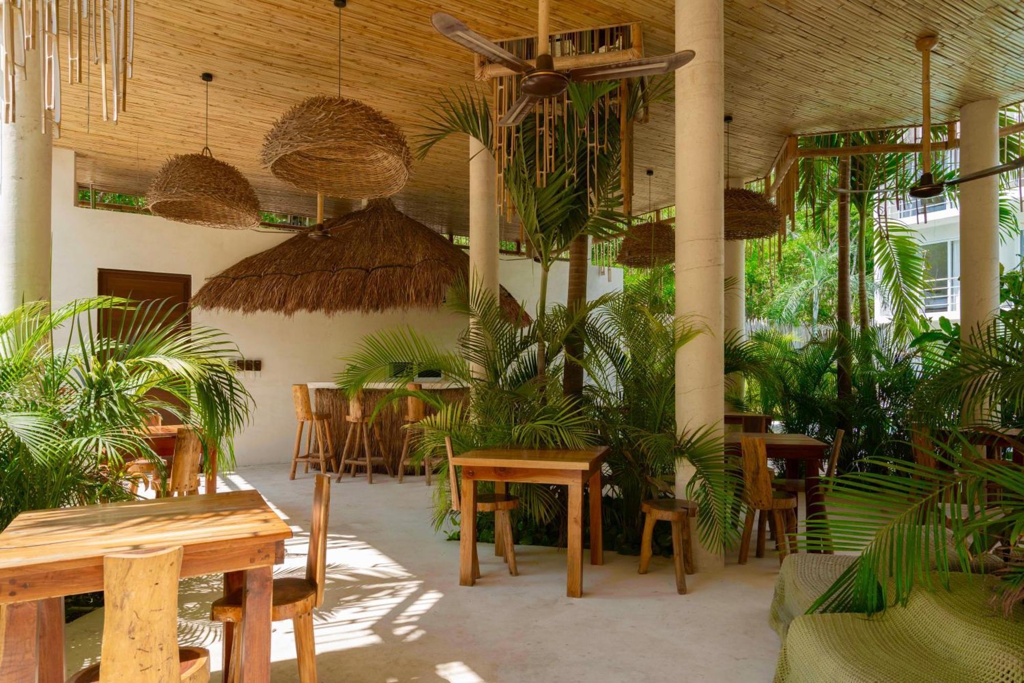 Beautiful Swim-Up Studio With Private Terrace, Pool And Jungle Gym Tulum Exteriér fotografie
